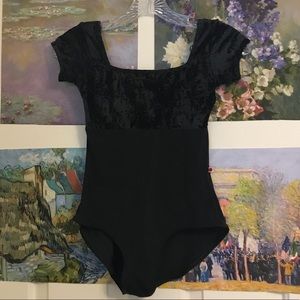 Yumiko Marieke Leotard